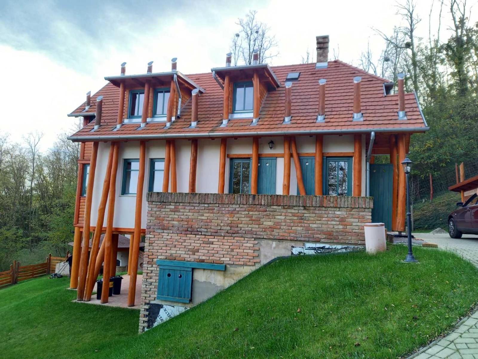 Vendeghaz Petoerke Hotel Bárdudvarnok Exterior photo